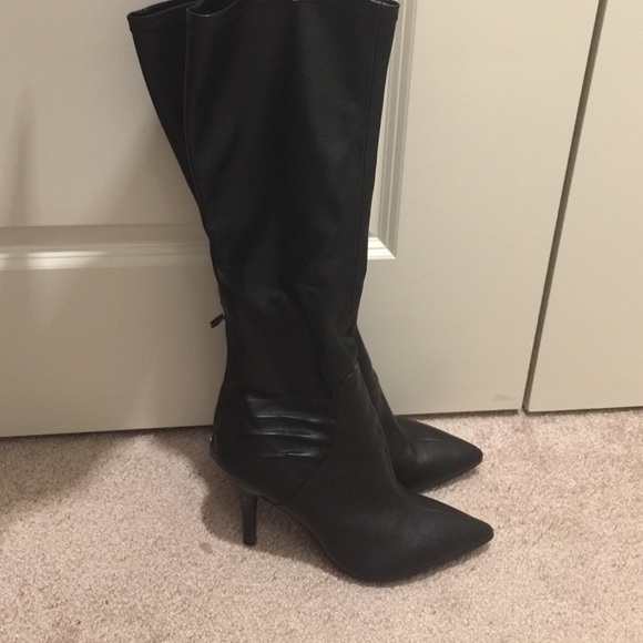 Nine West Shoes - Sexy 😍 Knee-High Boot